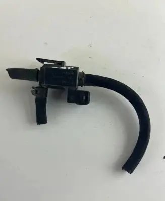 Volvo S60 Vacuum valve 72224005 9473212