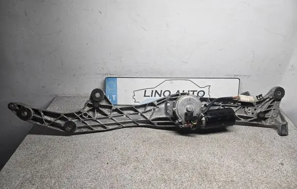 BMW 7 E38 Front wiper linkage and motor 61618352888