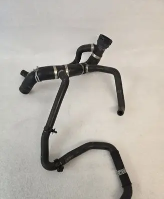 Volvo XC90 Engine coolant pipe/hose 31686003