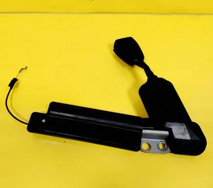 BMW 3 E36 Front seatbelt 8164932U