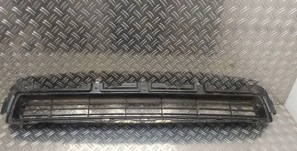 Toyota Land Cruiser (J150) Front bumper lower grill 5311260090