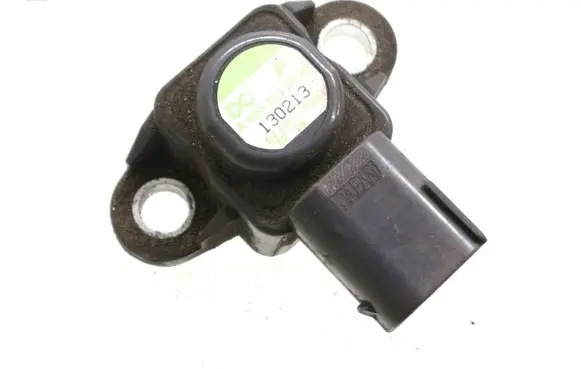 Mercedes-Benz Vito Viano W639 Air pressure sensor A0051535028
