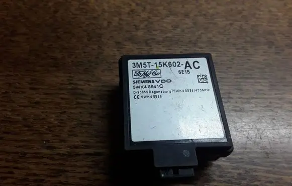 Ford Focus Door central lock control unit/module 3M5T15K602AC 3M5T15K602