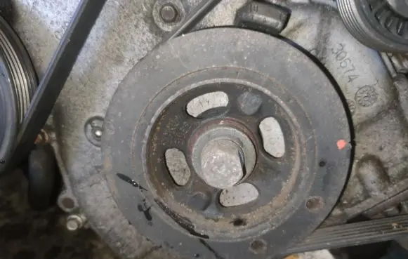 Chrysler Sebring (JS) Crankshaft pulley