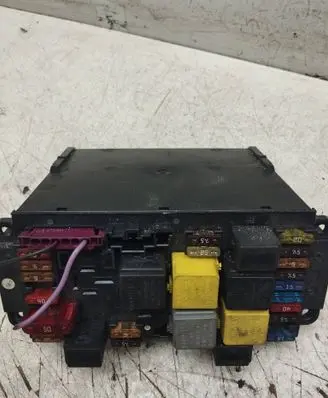 Mercedes-Benz C W203 Fuse box set 0025459301