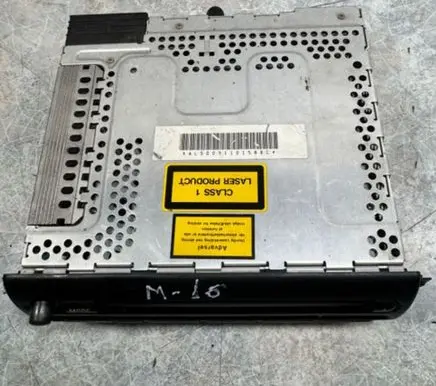Mini One - Cooper R50 - 53 Radio/CD/DVD/GPS head unit 6917521