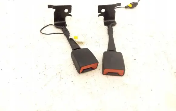 Alfa Romeo Stelvio Seat belt trim 