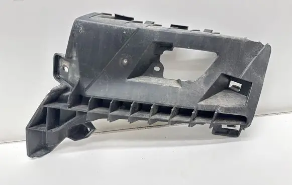 Audi Q5 SQ5 Front bumper mounting bracket 80A807095E