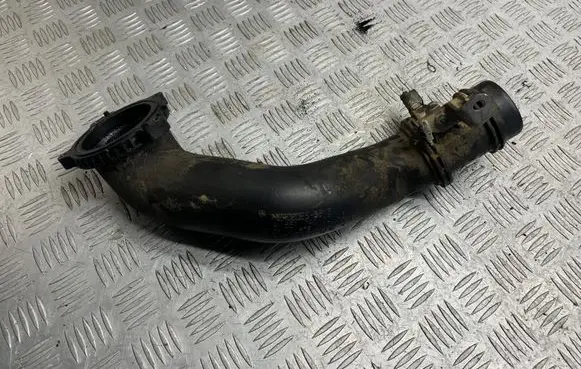 Mercedes-Benz E W212 Intercooler hose/pipe A6510900242