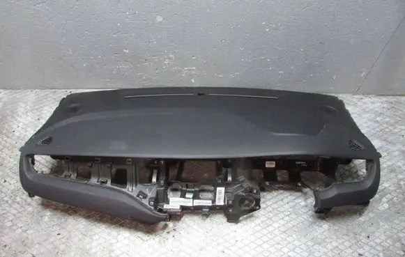 KIA Carens III Dashboard