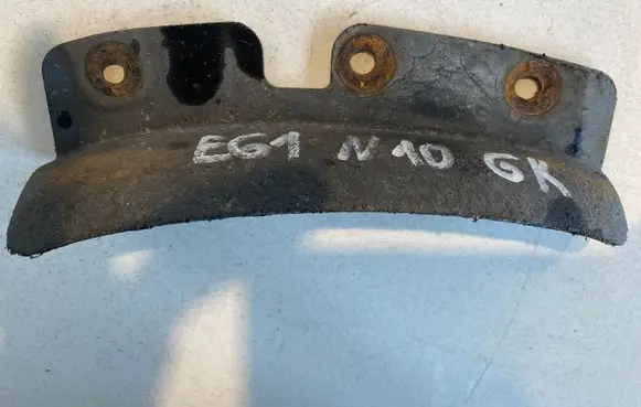 BMW 5 E60 E61 Front splash guards bracket