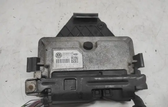 Seat Ibiza IV (6J,6P) Engine control unit/module 03C906014FB 036907445C 6542H01
