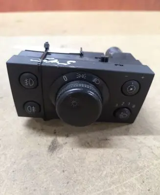Opel Signum Light switch 9185881 LK04060000