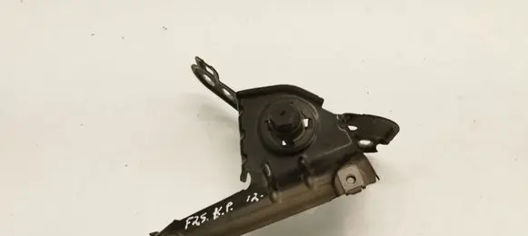 BMW X3 F25 Fender mounting bracket 7267327