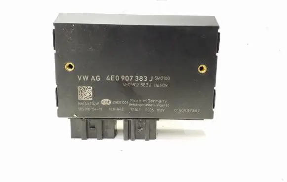 Audi Q7 4L Tow bar trailer control unit/module 4E0907383J