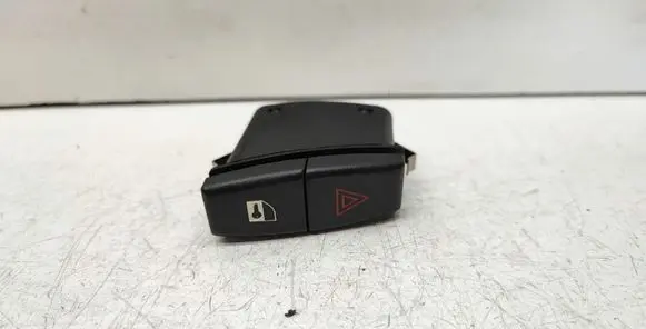 BMW X1 E84 Hazard light switch 6919506 61116919506