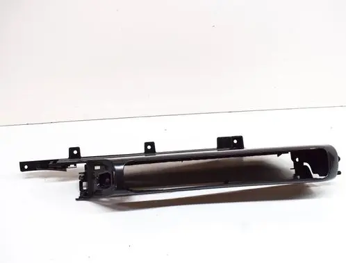 Dashboard glove box trim