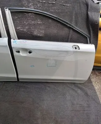 Subaru XV II Front door