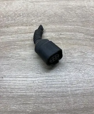 Volkswagen Caddy Plug wire 1J0973713