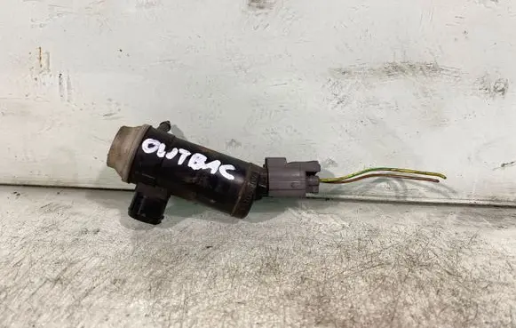 Subaru Outback Windscreen/windshield washer pump