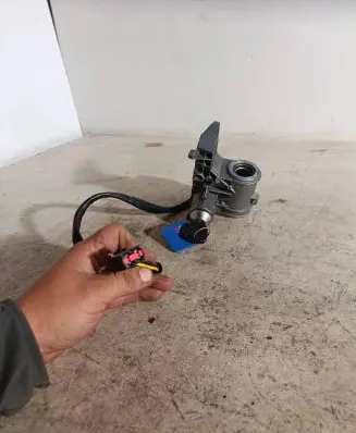 Ford Escort Ignition lock 14690