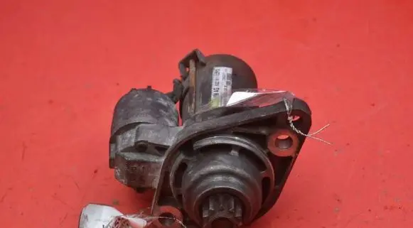 Volkswagen PASSAT B6 Starter motor 02Z911023G