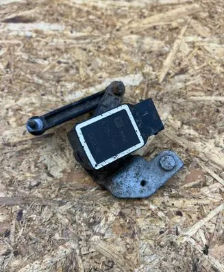 BMW 5 E60 E61 Front height sensor lever 6784700
