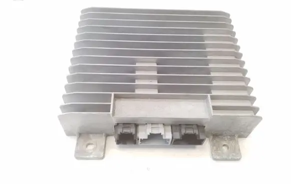 NIO ES8 Sound amplifier P0059615AC