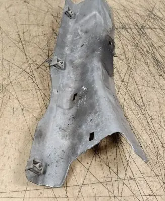 BMW 5 F10 F11 Heat shield in engine bay 51487185203 5148718520306 7185203