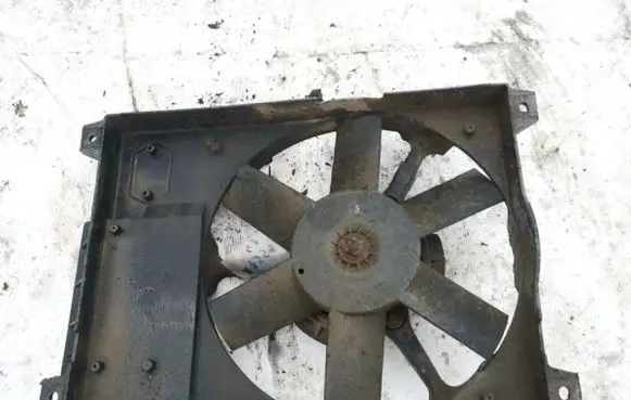 Fiat Ducato Radiator cooling fan shroud 8240120