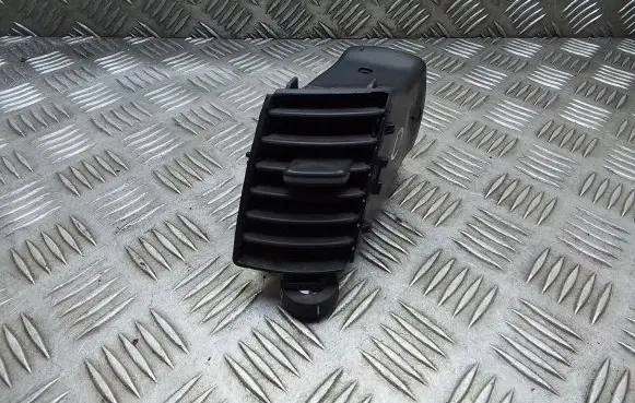 Opel Zafira B Dash center air vent grill 13144402 213680437