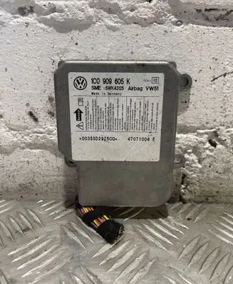 Airbag control unit/module