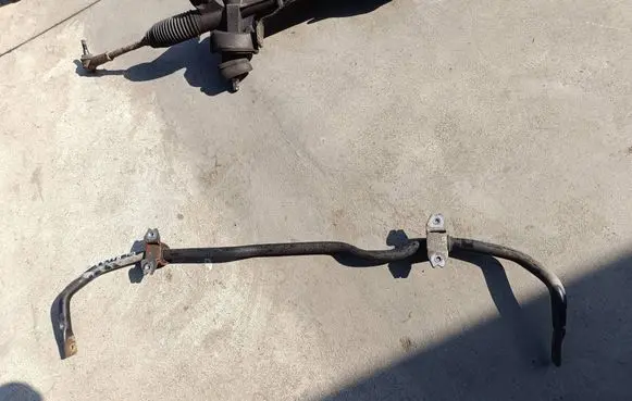Volkswagen PASSAT B7 Front anti-roll bar/sway bar