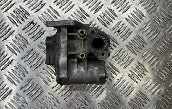 Audi A3 S3 A3 Sportback 8P EGR valve 03C131503B
