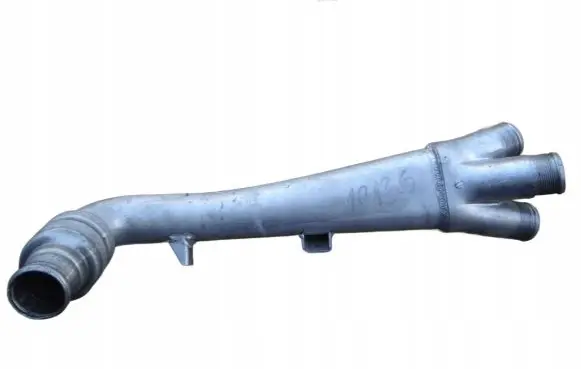 Audi Q7 4L Intercooler hose/pipe 7L6145945H