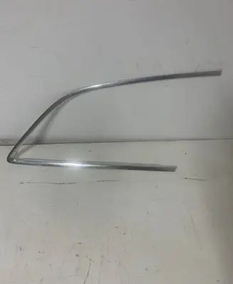 Audi Q7 4L Rear side glass trim 