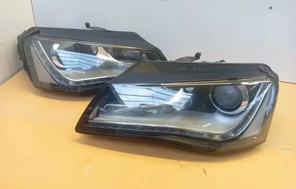 Audi A8 S8 D4 4H Headlights/headlamps set 4H0941003