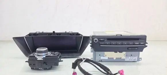 BMW X1 E84 Radio/CD/DVD/GPS head unit 9283430 064395337776 9334611