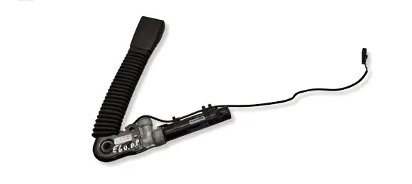 BMW 5 E60 E61 Front seatbelt buckle 6982520