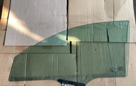 Honda CR-V Front door window glass four-door 43R00050 DOT24M62AS2