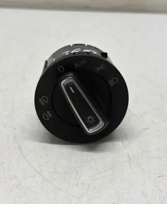 Volkswagen Golf VII Light switch 5G0941431BD 10097012