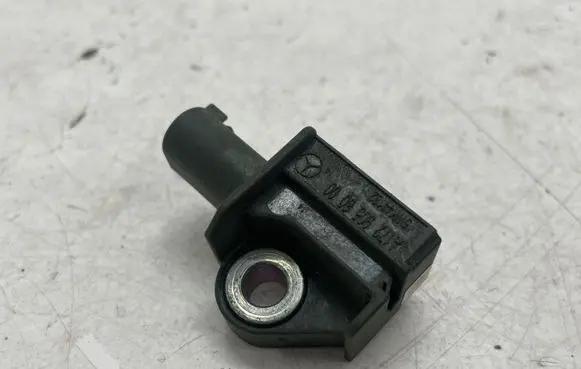 Mercedes-Benz C W204 Airbag deployment crash/impact sensor A1729056000
