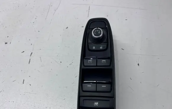 Subaru Outback (BT) Electric window control switch 83071AN03B