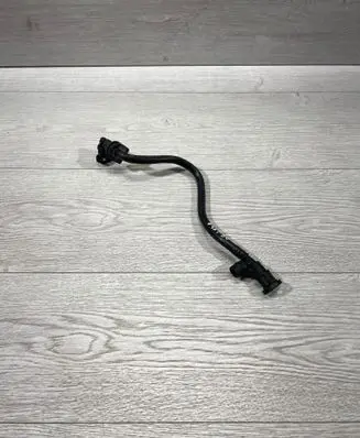 BMW 3 F30 F35 F31 Vacuum line/pipe/hose 8608035