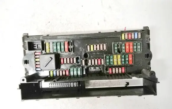Fuse box set