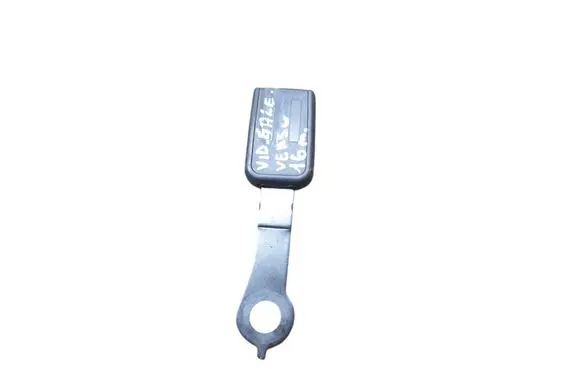 Toyota Verso Middle seatbelt buckle (rear) 625398000B 220816