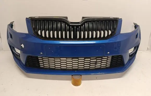 Skoda Octavia Mk3 (5E) Front bumper 5E0807221F