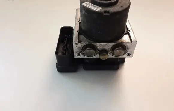 Mitsubishi Grandis ABS Pump 4670A015