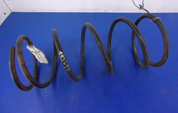 Volvo S40, V40 Front coil spring