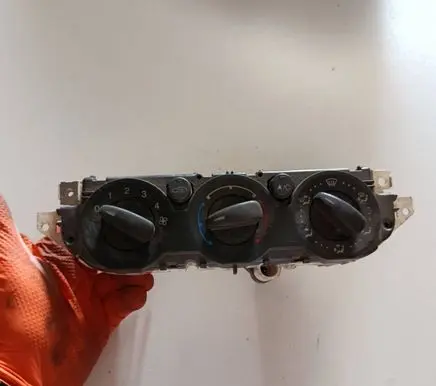 Ford Focus Climate control unit 7M5T-19980-BB
